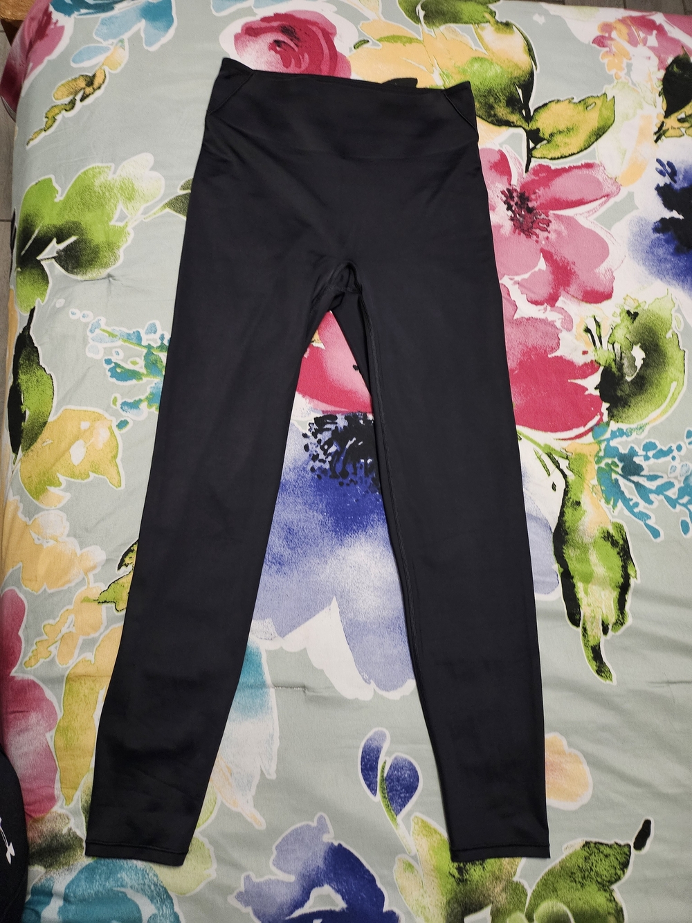 SKIMS Black Logo Detail Leggings